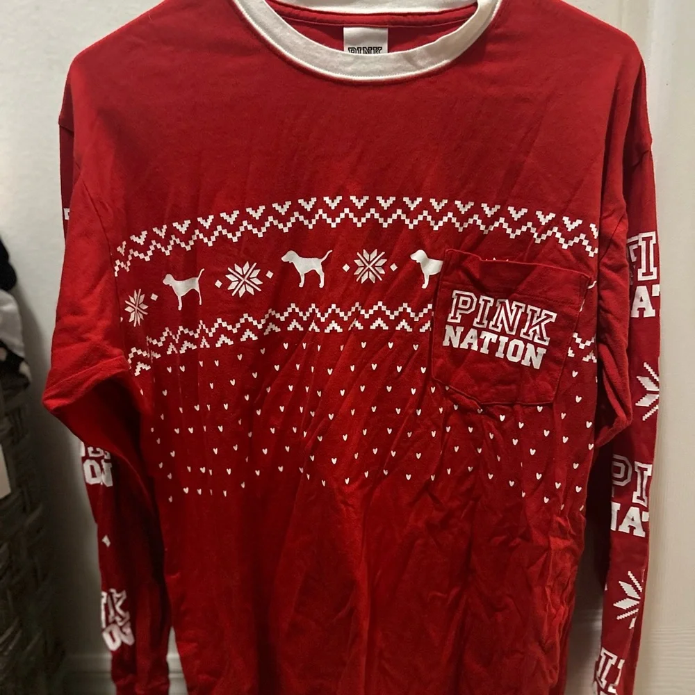 PINK Victoria's Secret Red Long Sleeve Top - Picture 1 of 4
